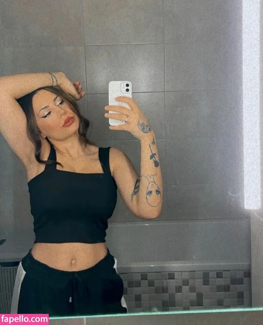 Vereunka Onlyfans Photo Gallery 