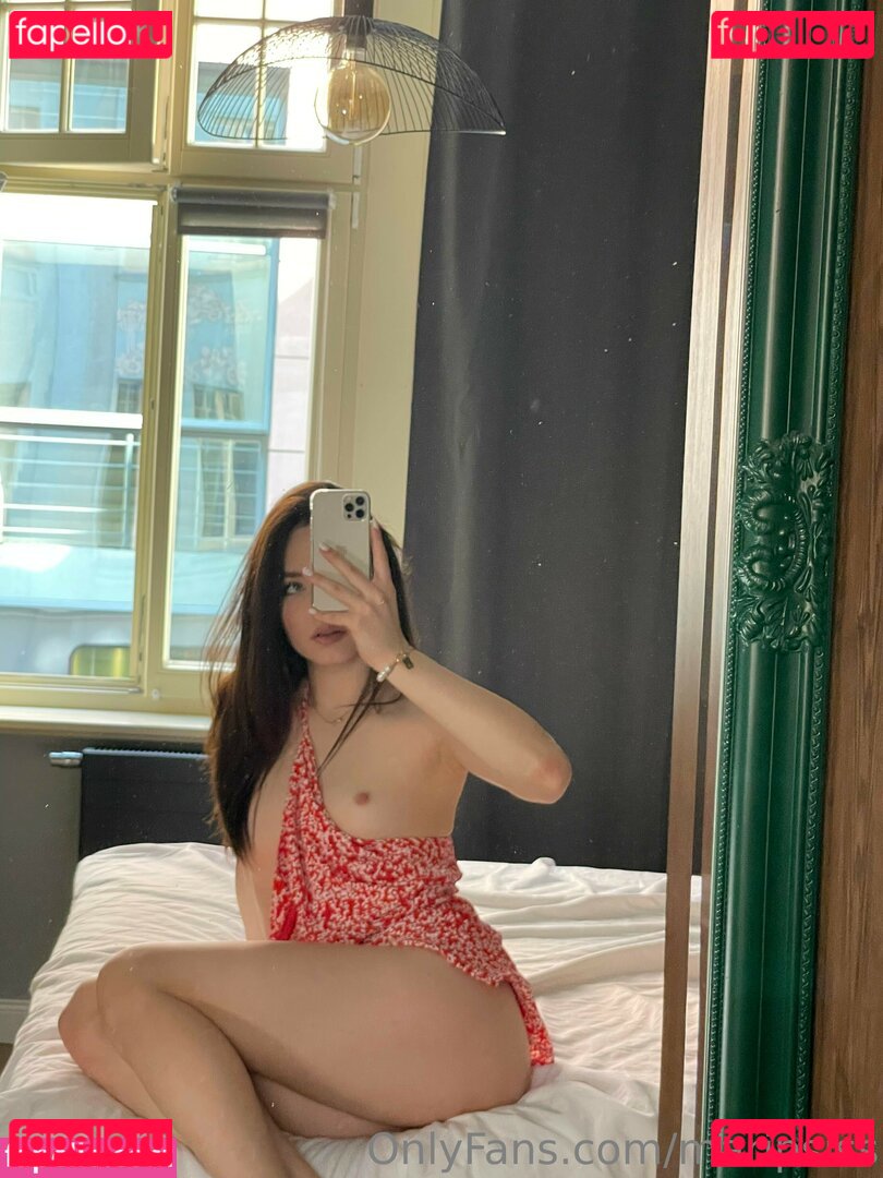 Maripsis Nude Onlyfans Photo 32