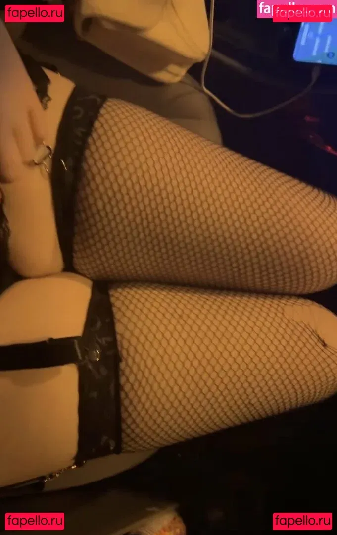 nsfwgoth Onlyfans Photo Gallery 