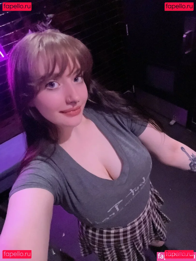 nsfwgoth Onlyfans Photo Gallery 