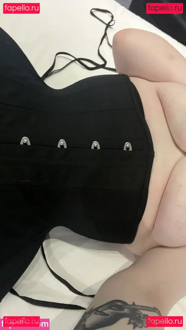 nsfwgoth Onlyfans Photo Gallery 