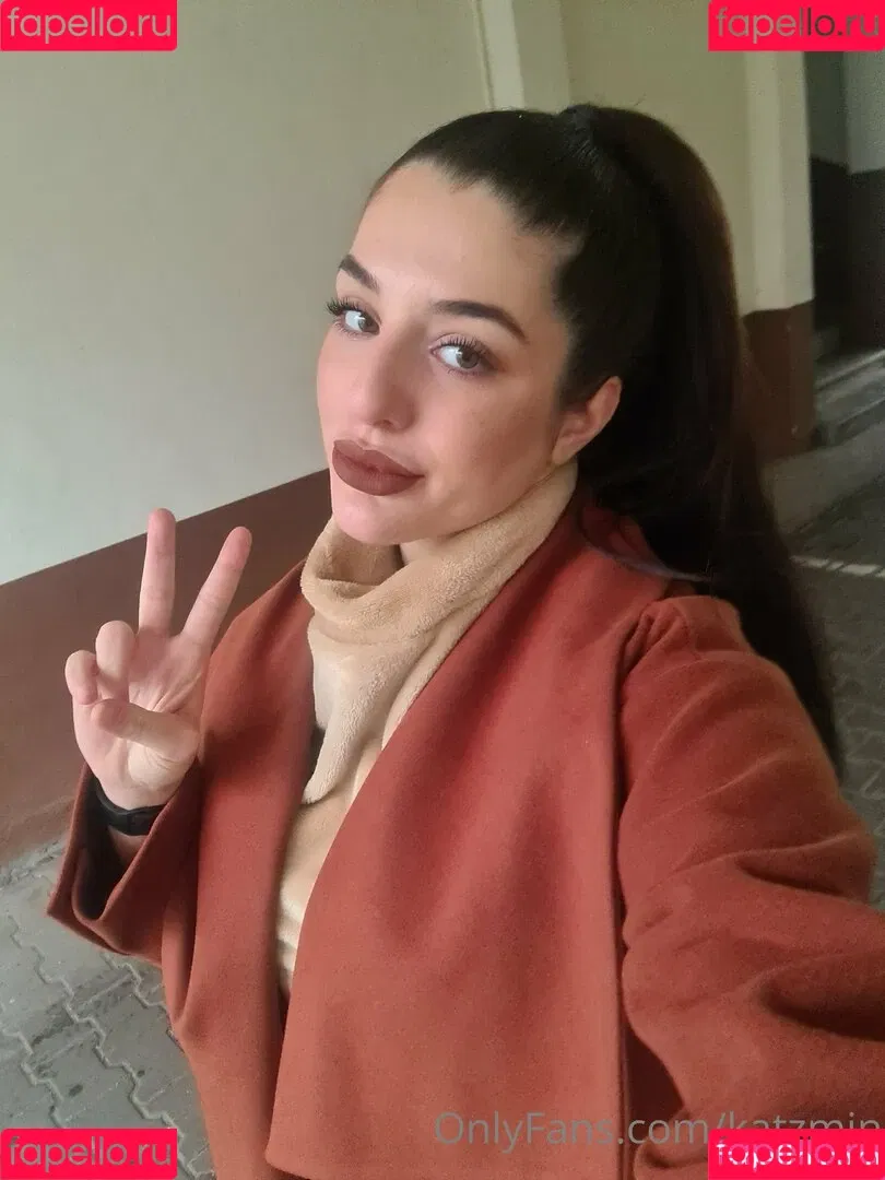 katzmin Onlyfans Photo Gallery 