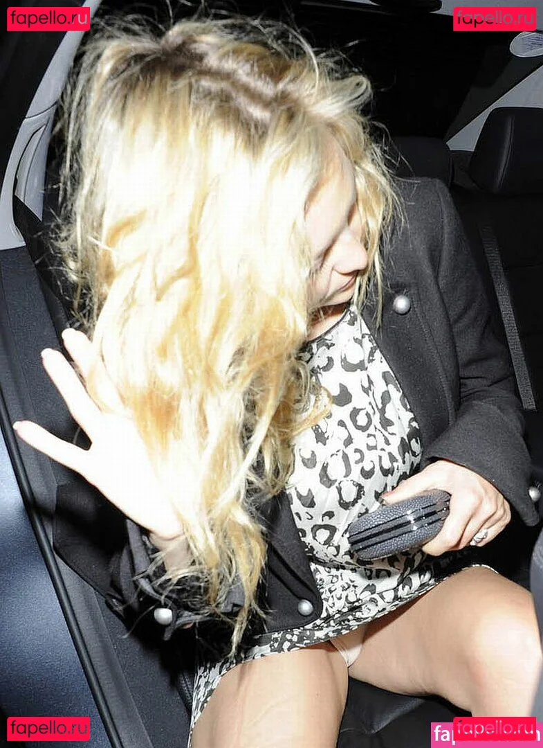 katzmin Onlyfans Photo Gallery 