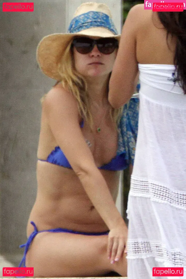 katzmin Onlyfans Photo Gallery 