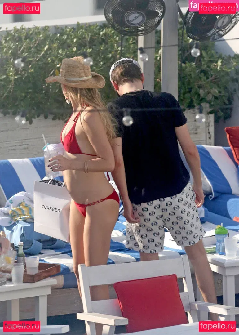 katzmin Onlyfans Photo Gallery 