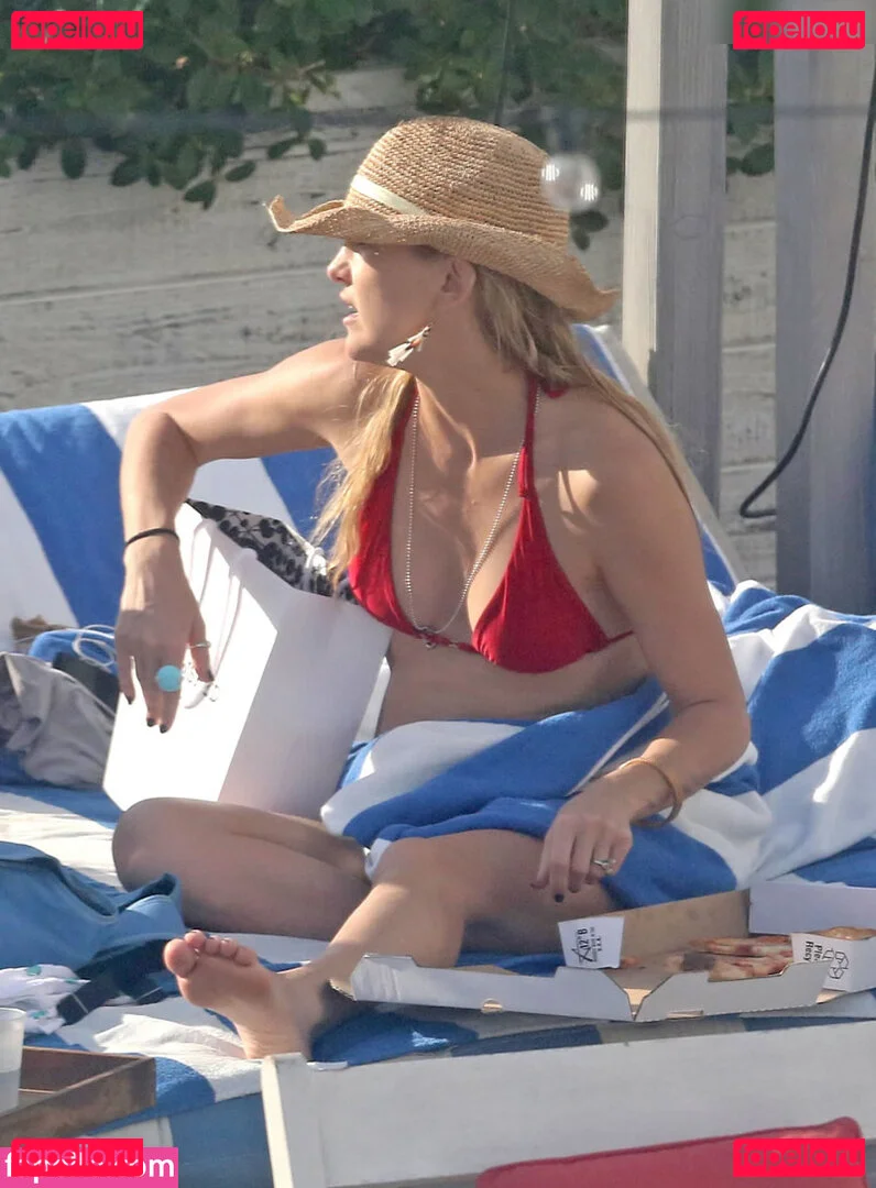 katzmin Onlyfans Photo Gallery 