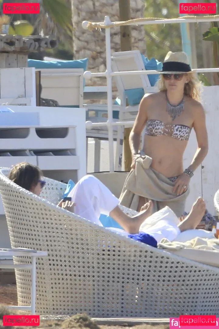 katzmin Onlyfans Photo Gallery 