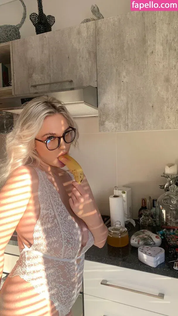 BBYDollGoddess Onlyfans Photo Gallery 