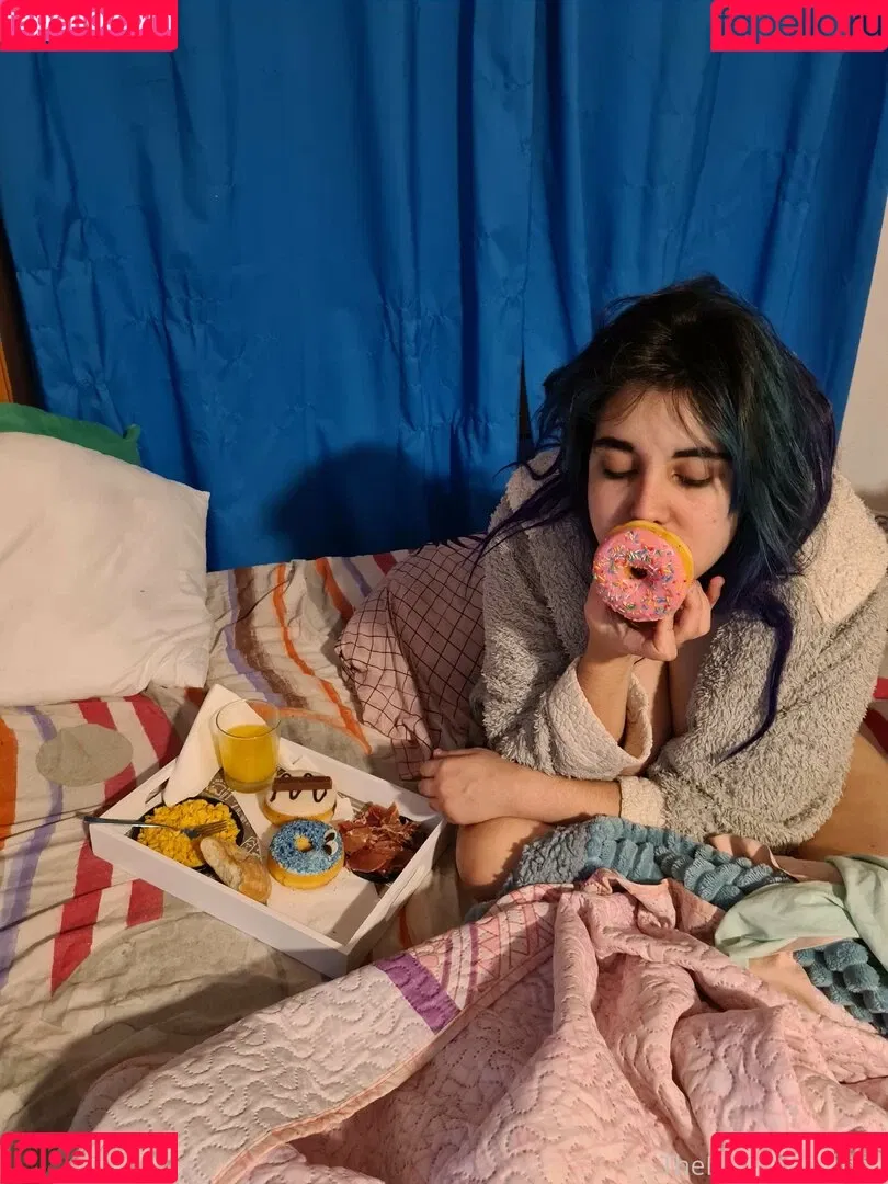petiteeprincess Onlyfans Photo Gallery 