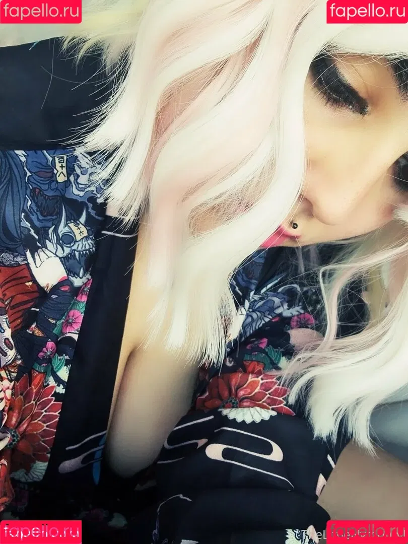 petiteeprincess Onlyfans Photo Gallery 