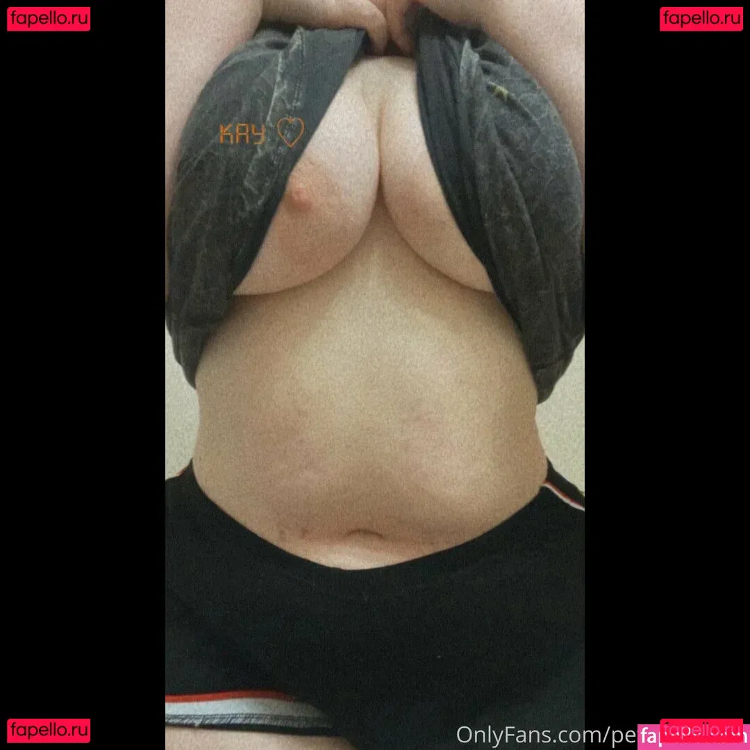petiteeprincess Onlyfans Photo Gallery 