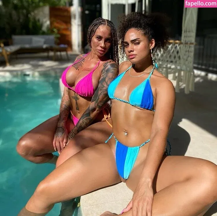 Ravyn Rochelle Onlyfans Photo Gallery 
