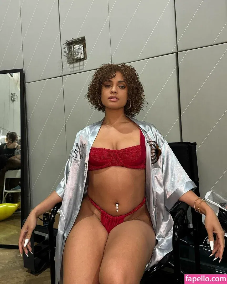 Ravyn Rochelle Onlyfans Photo Gallery 
