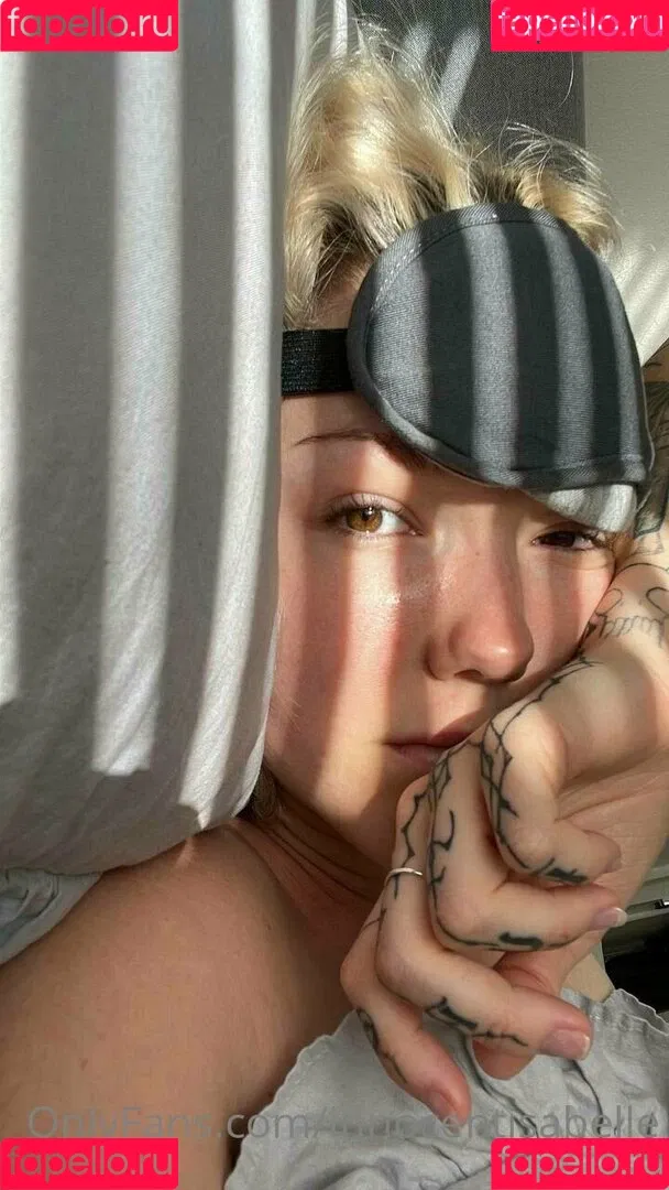 innocentisabelle Onlyfans Photo Gallery 