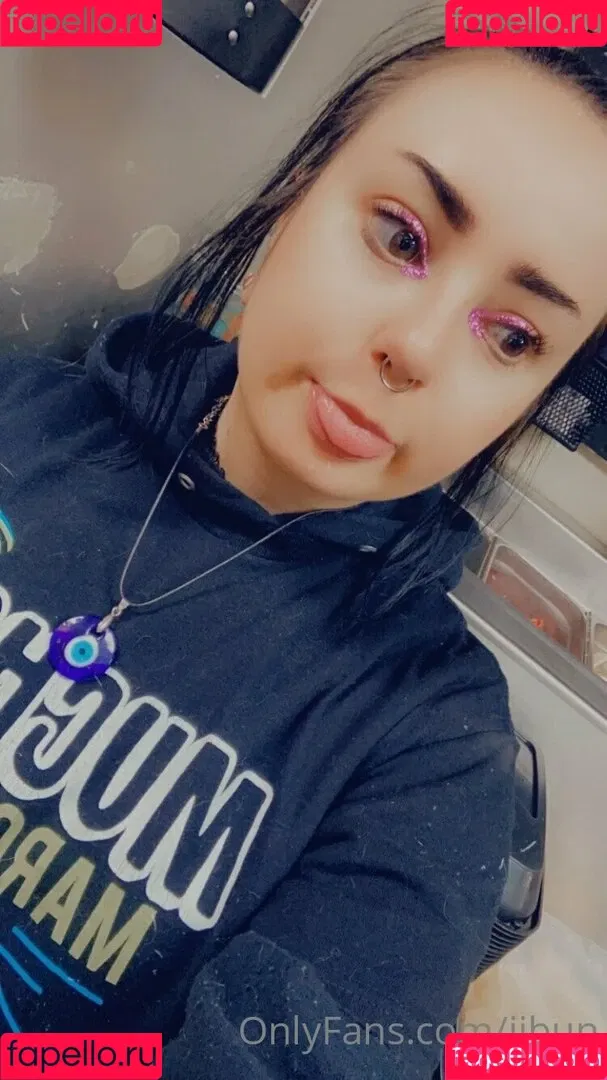 iibun Onlyfans Photo Gallery 
