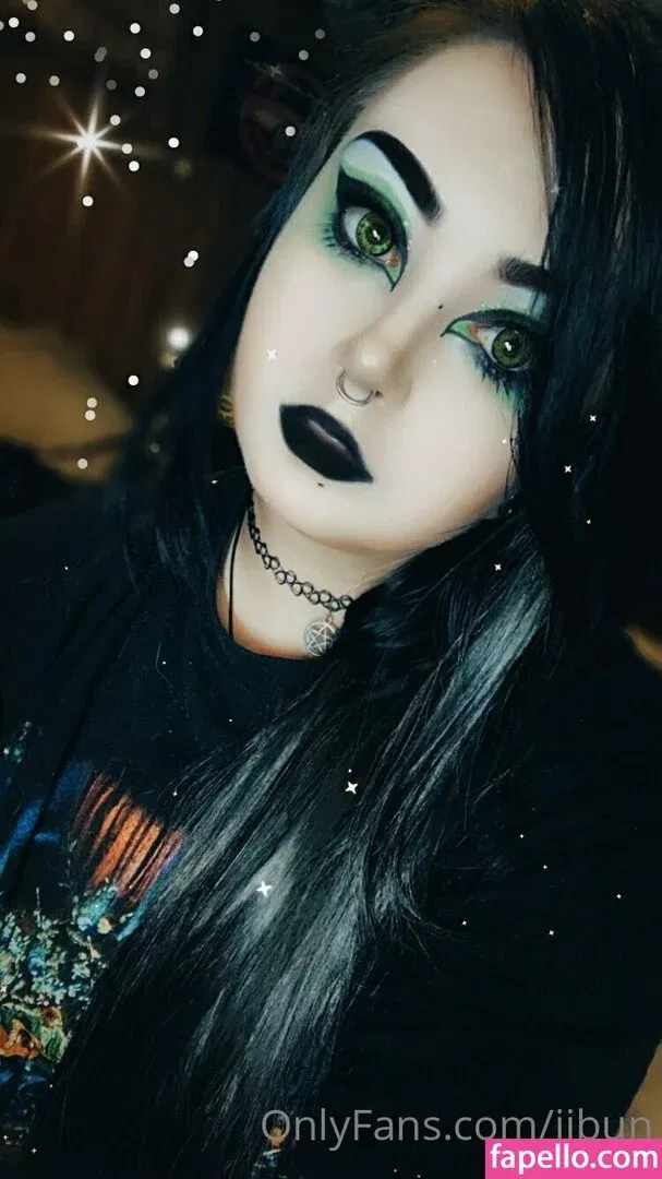 iibun Onlyfans Photo Gallery 