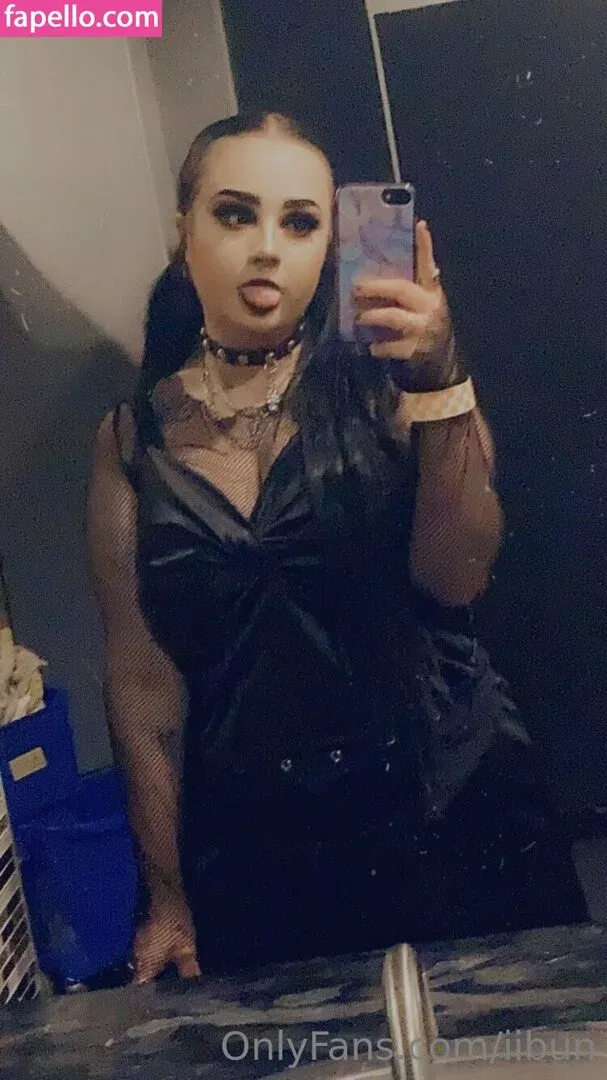 iibun Onlyfans Photo Gallery 
