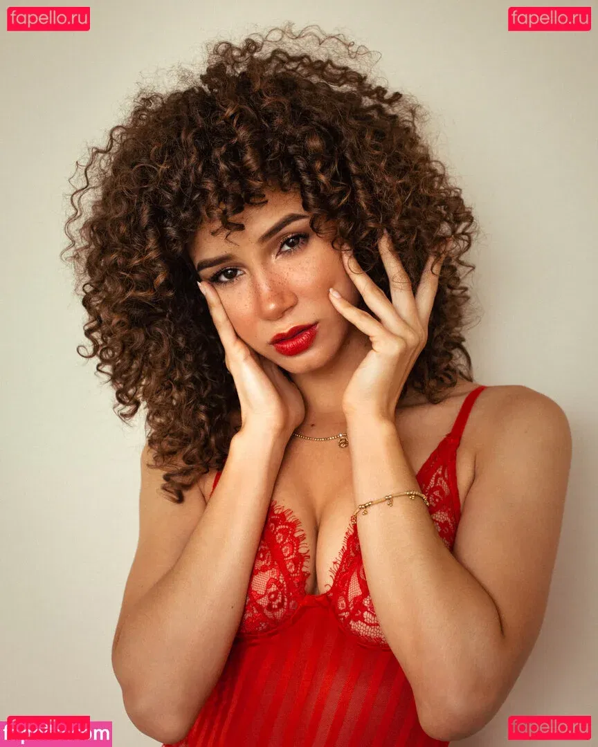 India Williams Onlyfans Photo Gallery 