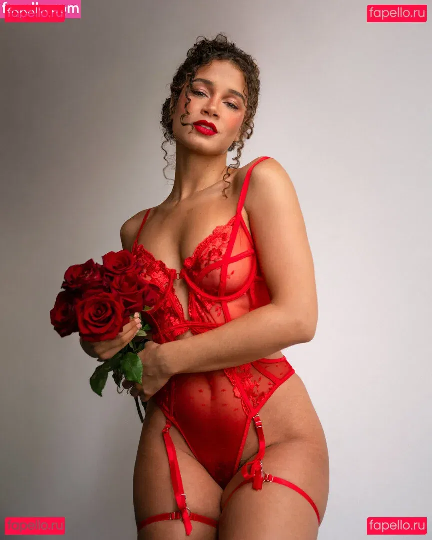 India Williams Onlyfans Photo Gallery 