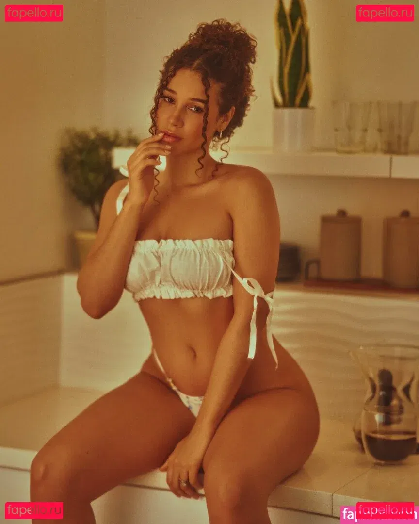 India Williams Onlyfans Photo Gallery 