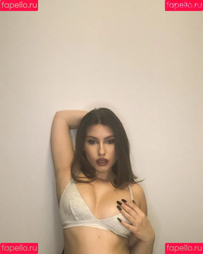 BadLexa Onlyfans Photo Gallery 