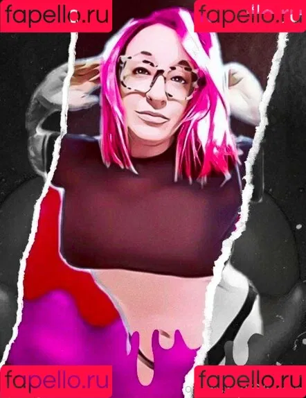 molleewaters Onlyfans Photo Gallery 