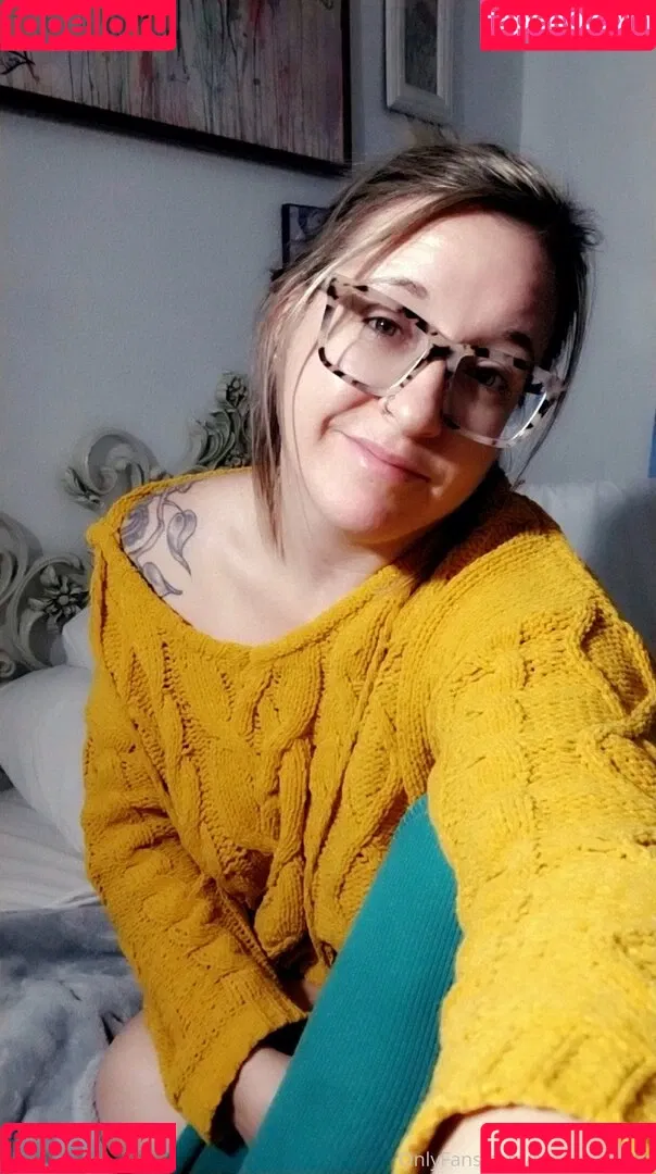 molleewaters Onlyfans Photo Gallery 