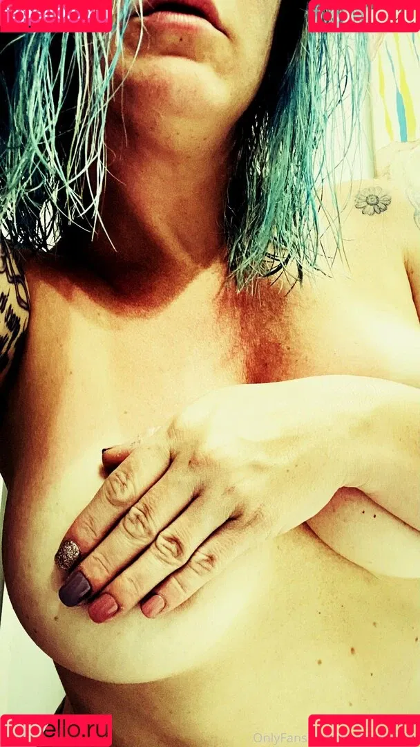 molleewaters Onlyfans Photo Gallery 