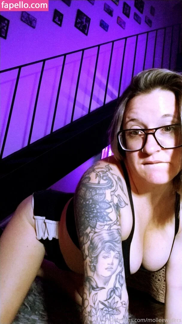 molleewaters Onlyfans Photo Gallery 