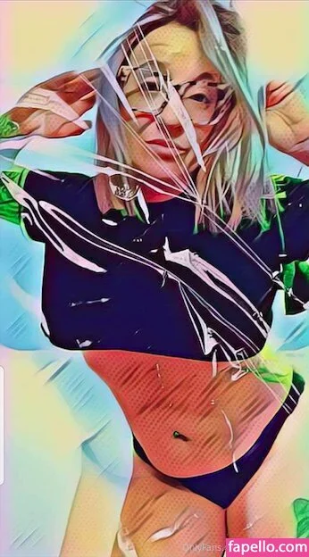 molleewaters Onlyfans Photo Gallery 