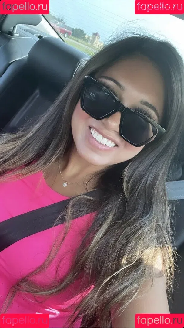 Shari G Onlyfans Photo Gallery 
