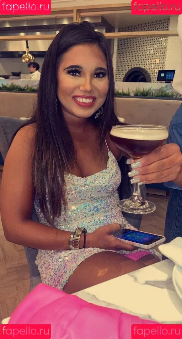 Shari G Onlyfans Photo Gallery 