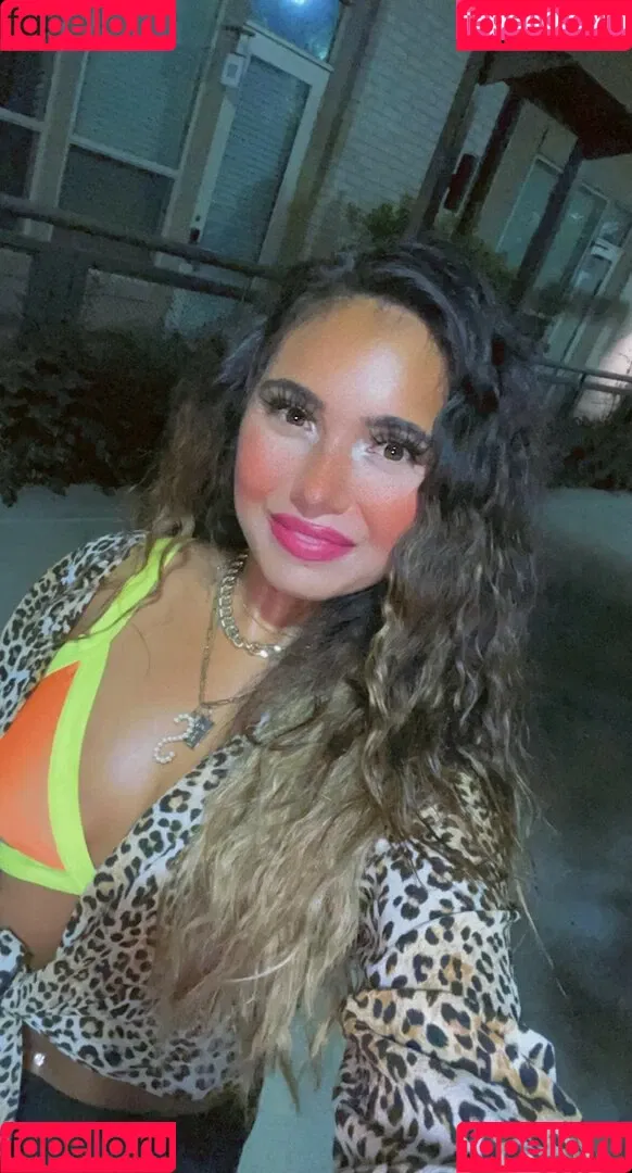 Shari G Onlyfans Photo Gallery 