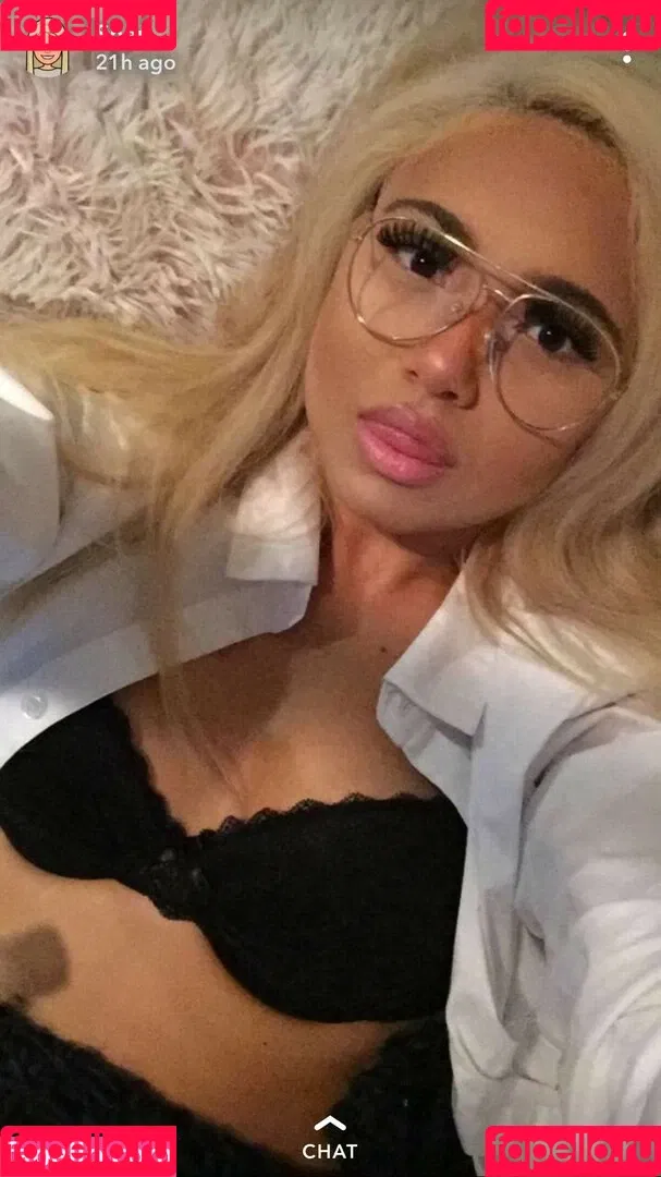 Shari G Onlyfans Photo Gallery 