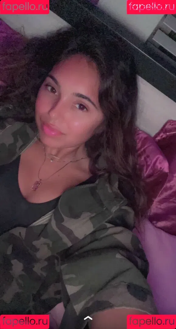 Shari G Onlyfans Photo Gallery 