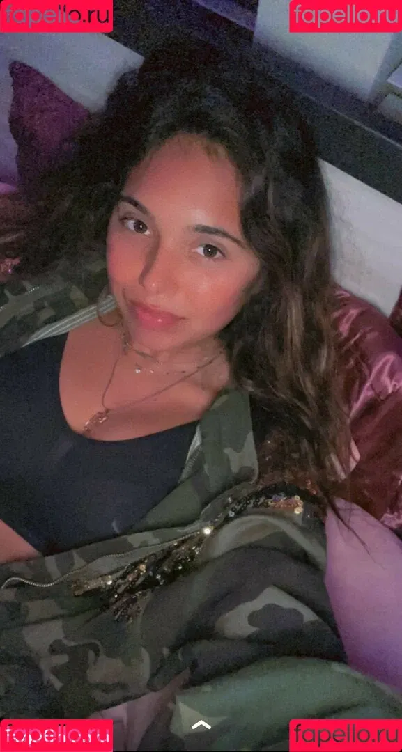 Shari G Onlyfans Photo Gallery 