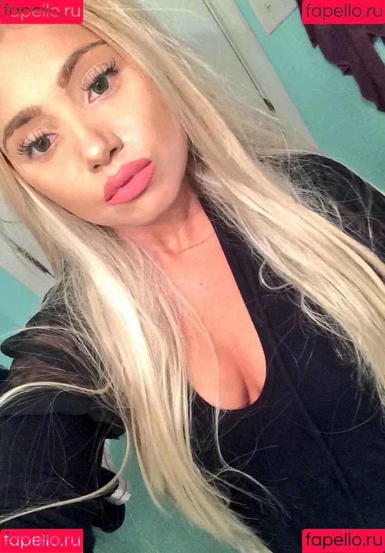 Shari G Onlyfans Photo Gallery 