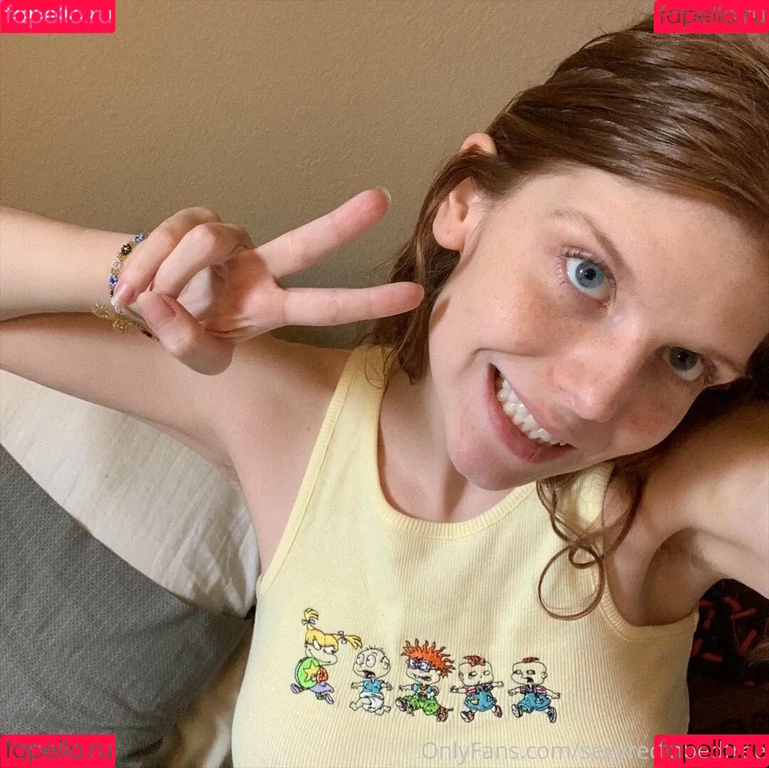 sexyredinbedfree Onlyfans Photo Gallery 