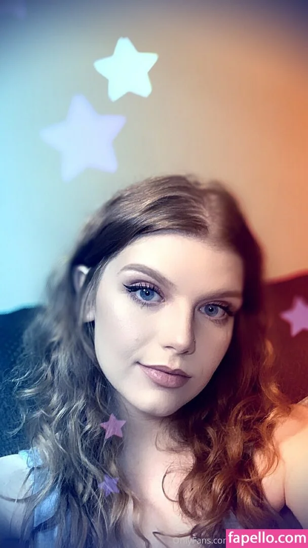 sexyredinbedfree Onlyfans Photo Gallery 