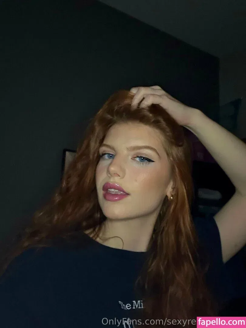 sexyredinbedfree Onlyfans Photo Gallery 