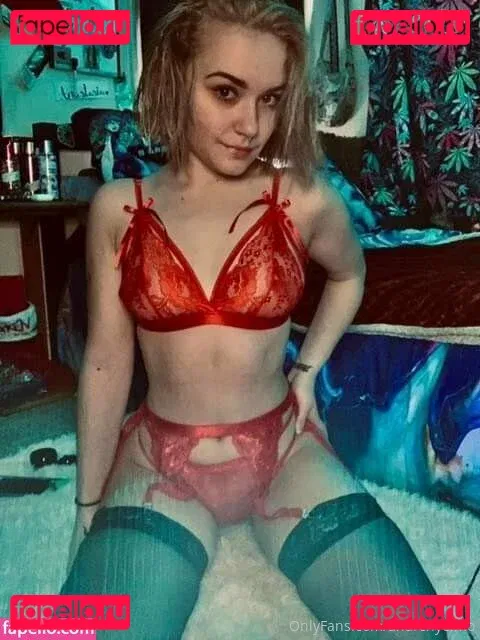 anarchyelmo Onlyfans Photo Gallery 