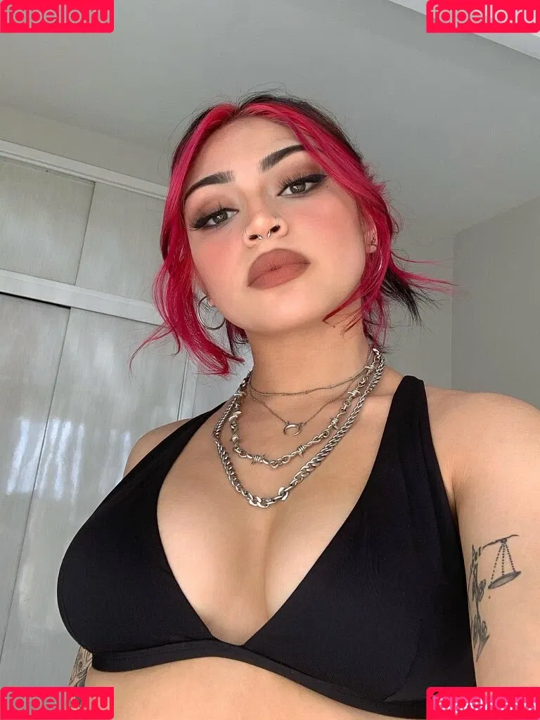 Deathlessley Onlyfans Photo Gallery 