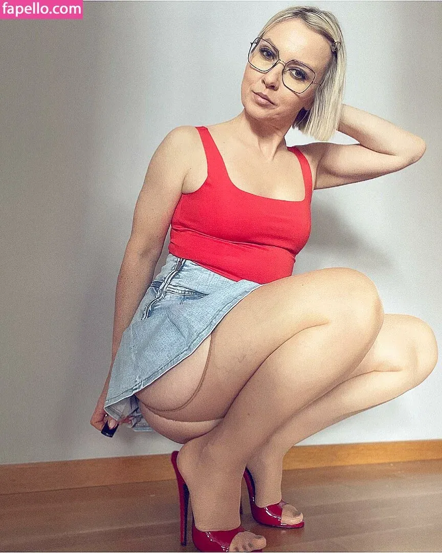 alex.andra76 Onlyfans Photo Gallery 