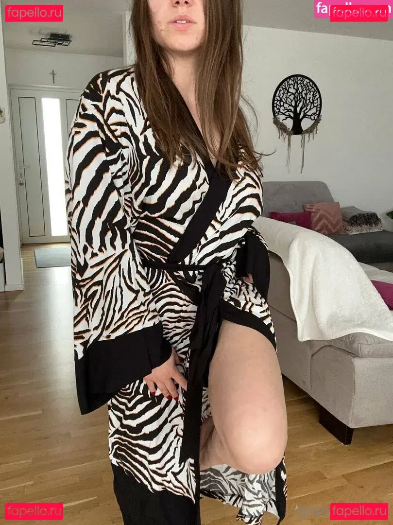 worldofvivi Onlyfans Photo Gallery 