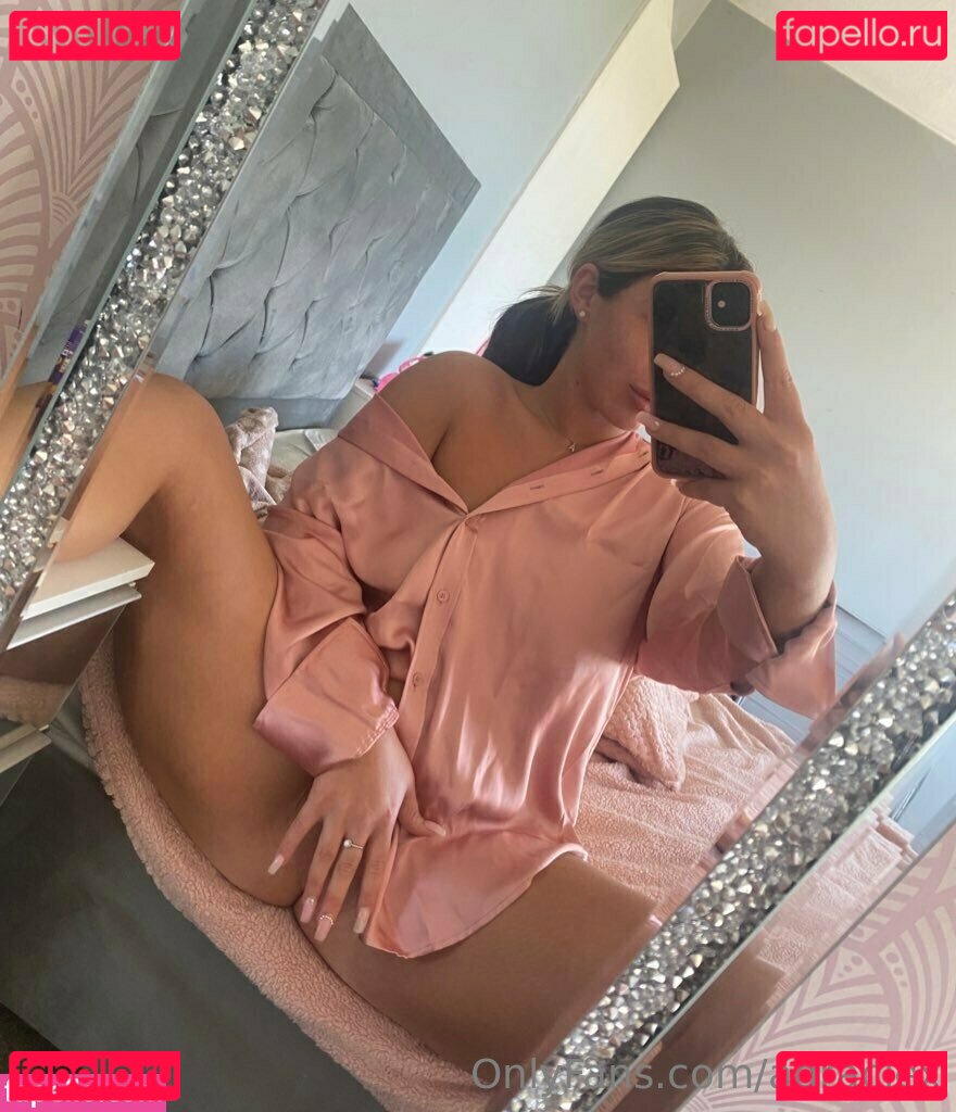 agraciex Nude Onlyfans Photo 16