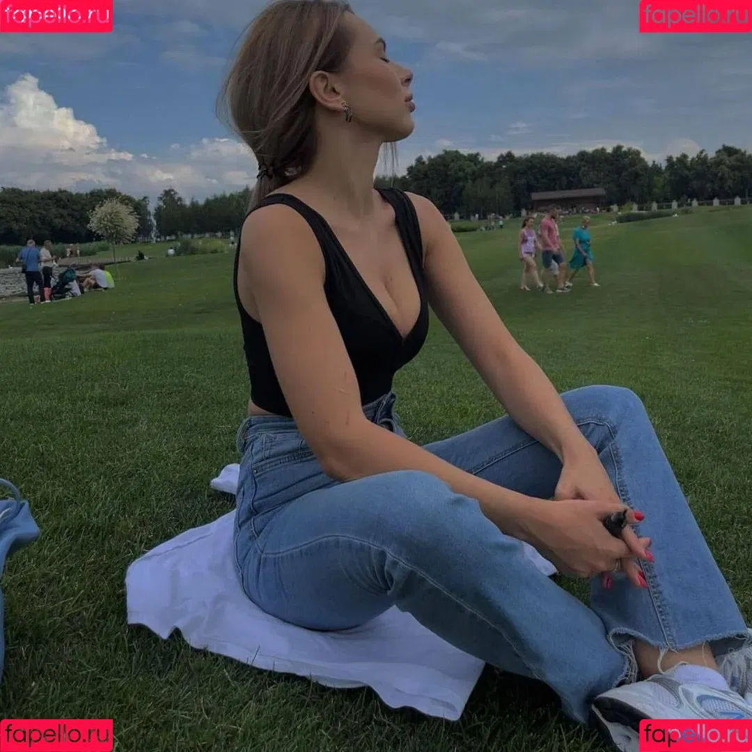 Mihalina Novakovskaya Onlyfans Photo Gallery 