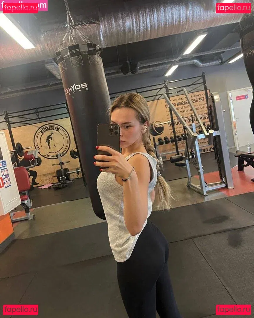 Mihalina Novakovskaya Onlyfans Photo Gallery 