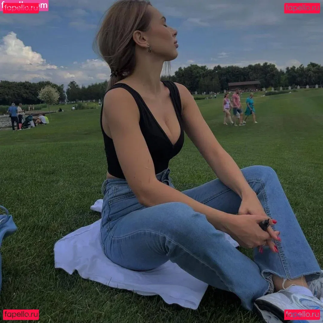 Mihalina Novakovskaya Onlyfans Photo Gallery 