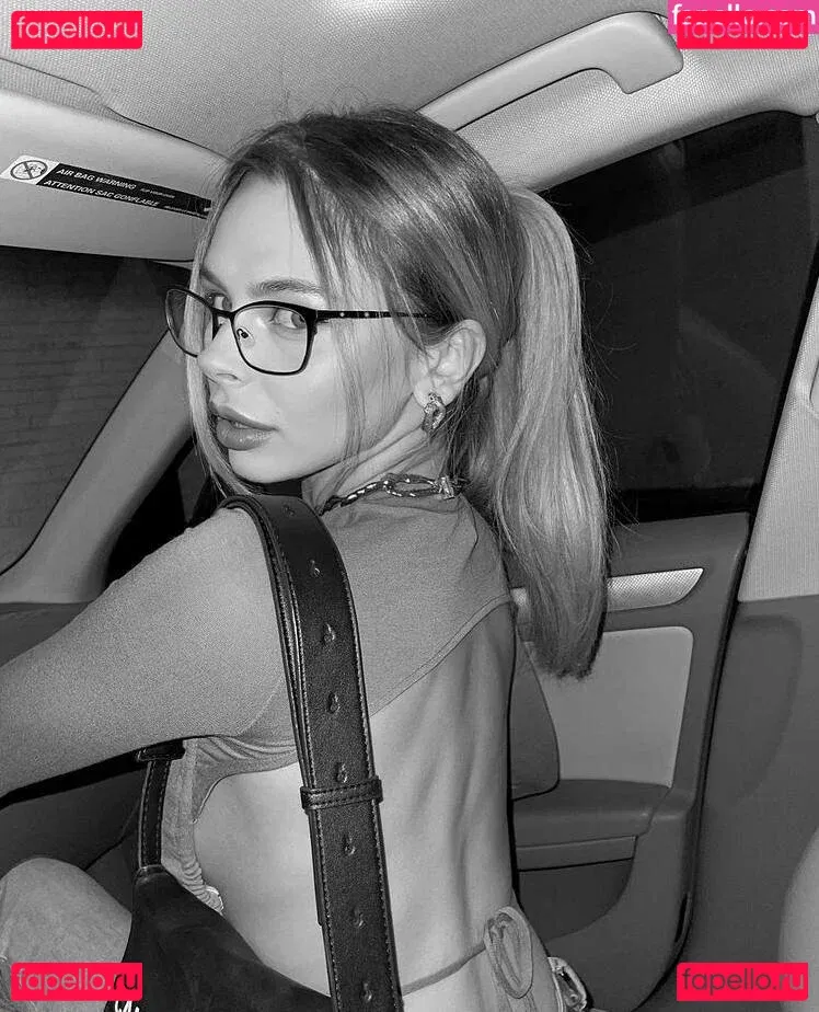 Mihalina Novakovskaya Onlyfans Photo Gallery 