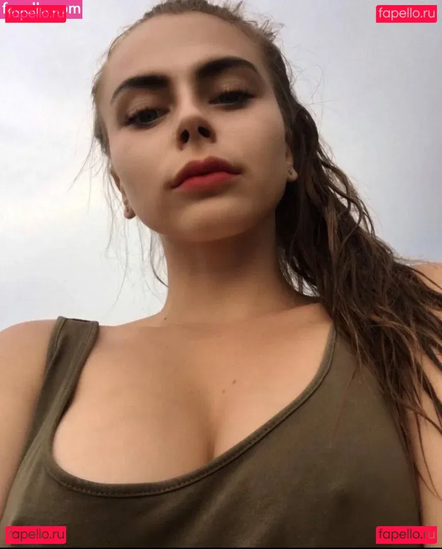 Mihalina Novakovskaya Onlyfans Photo Gallery 